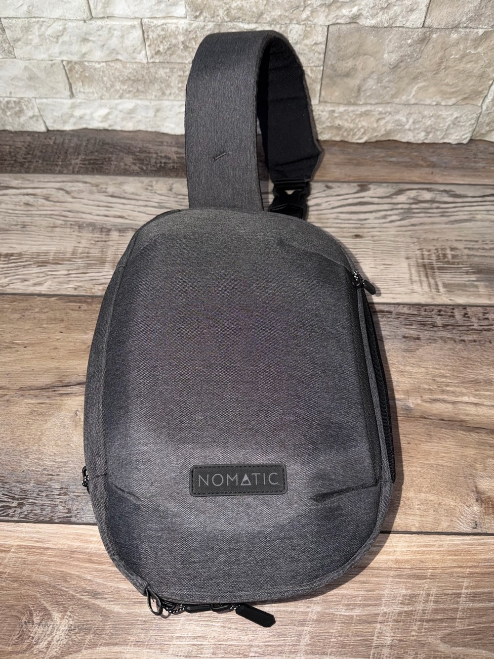 Nomatic Navigator Lite Sling Backpack Crossbody Tablet Bag 6L EDC Travel Work